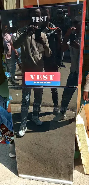 Photo - Vest Refrigerator 220