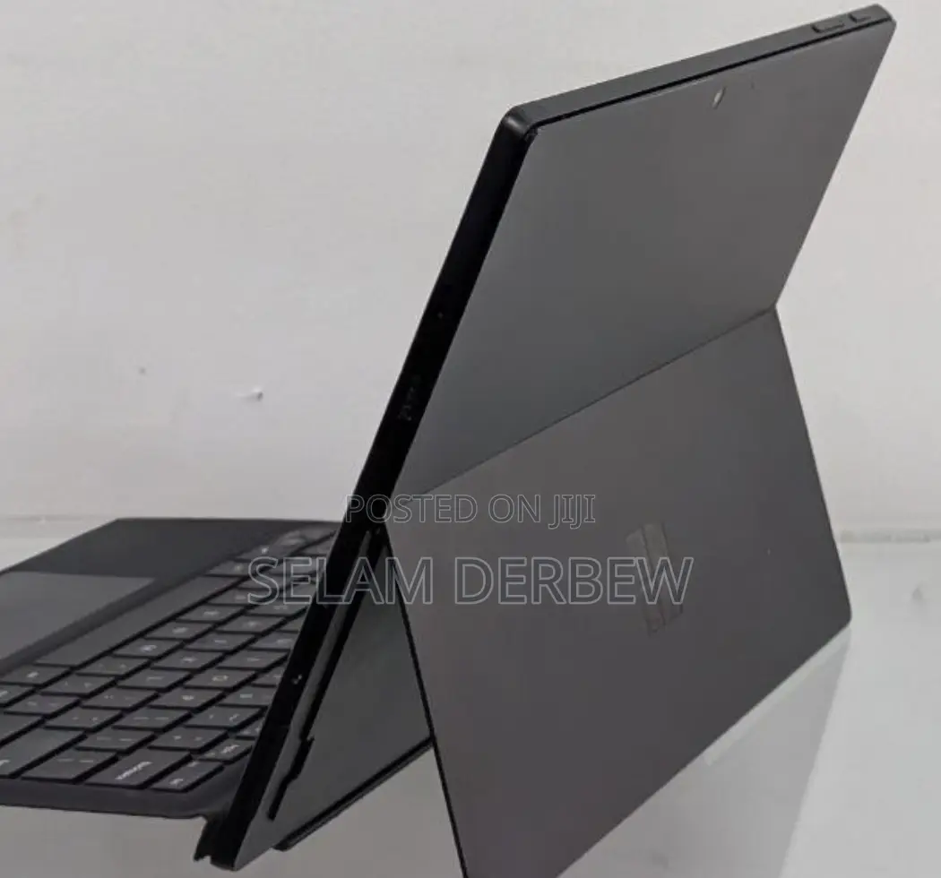 New Laptop Microsoft Surface Pro 7 16GB Intel Core I7 SSD 256GB