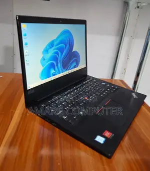 New Laptop Lenovo 16GB Intel Core I7 SSD 256GB