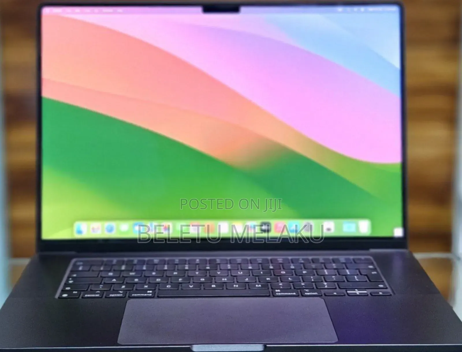 New Laptop Apple MacBook Pro 18GB Apple M3 SSD 512GB