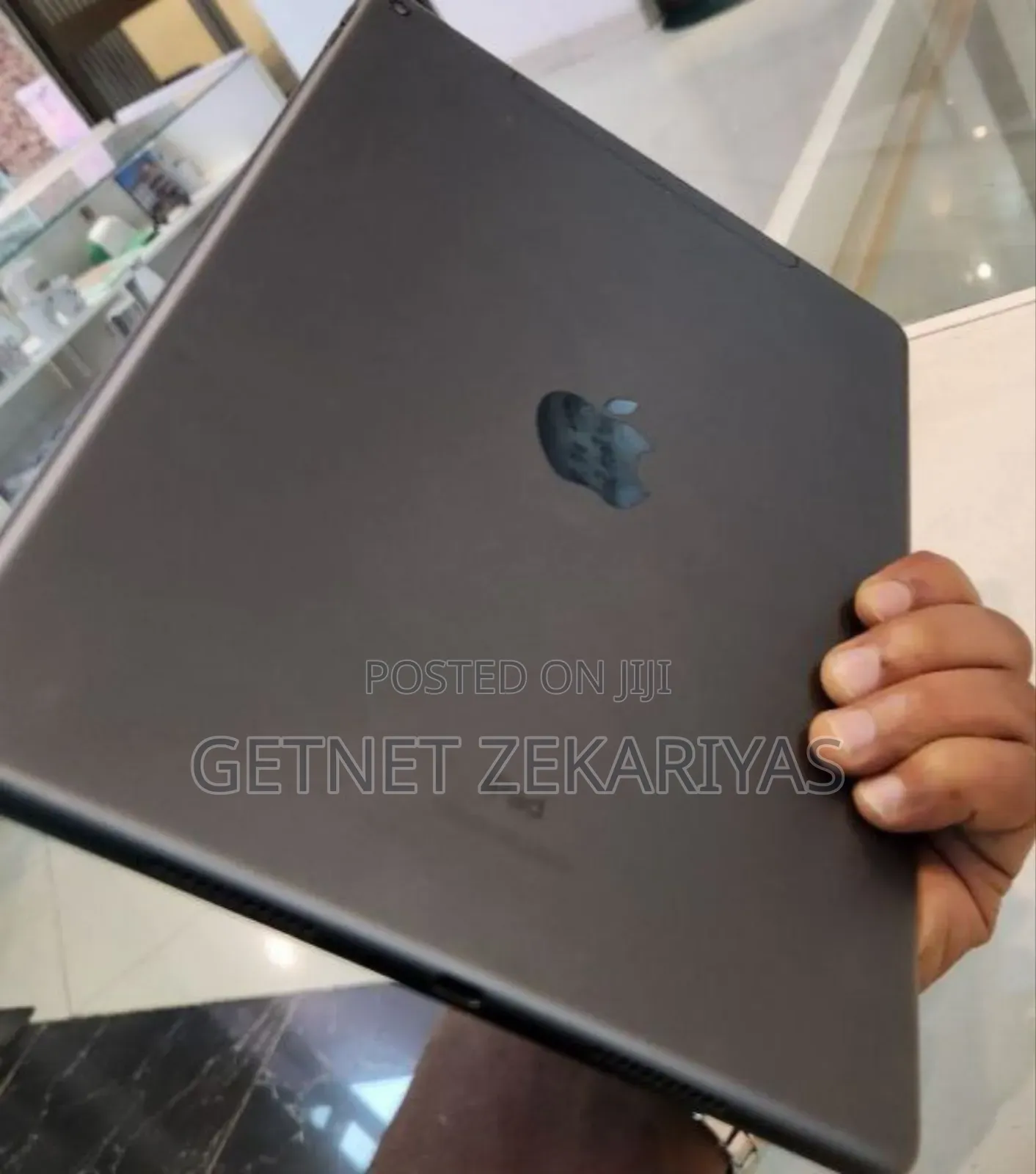 New Apple iPad Air 256 GB Silver