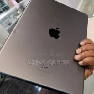 New Apple iPad Air 256 GB