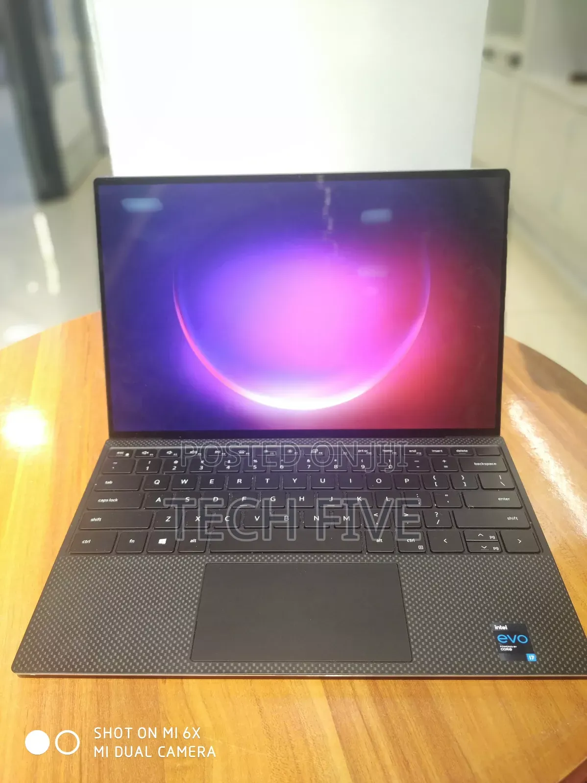 New Laptop Dell XPS 13 16GB Intel Core i7 SSD 1T