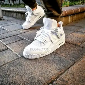 Air Jordan 4