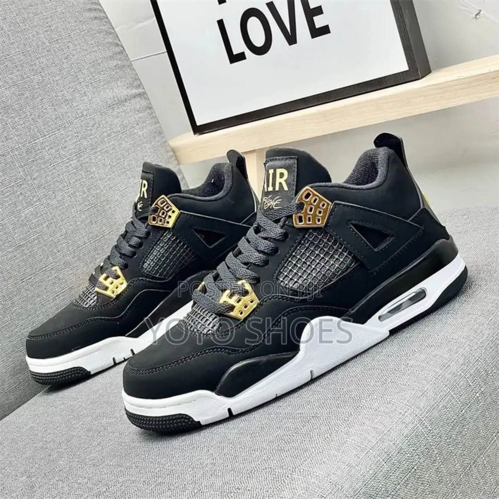 Air Jordan 4