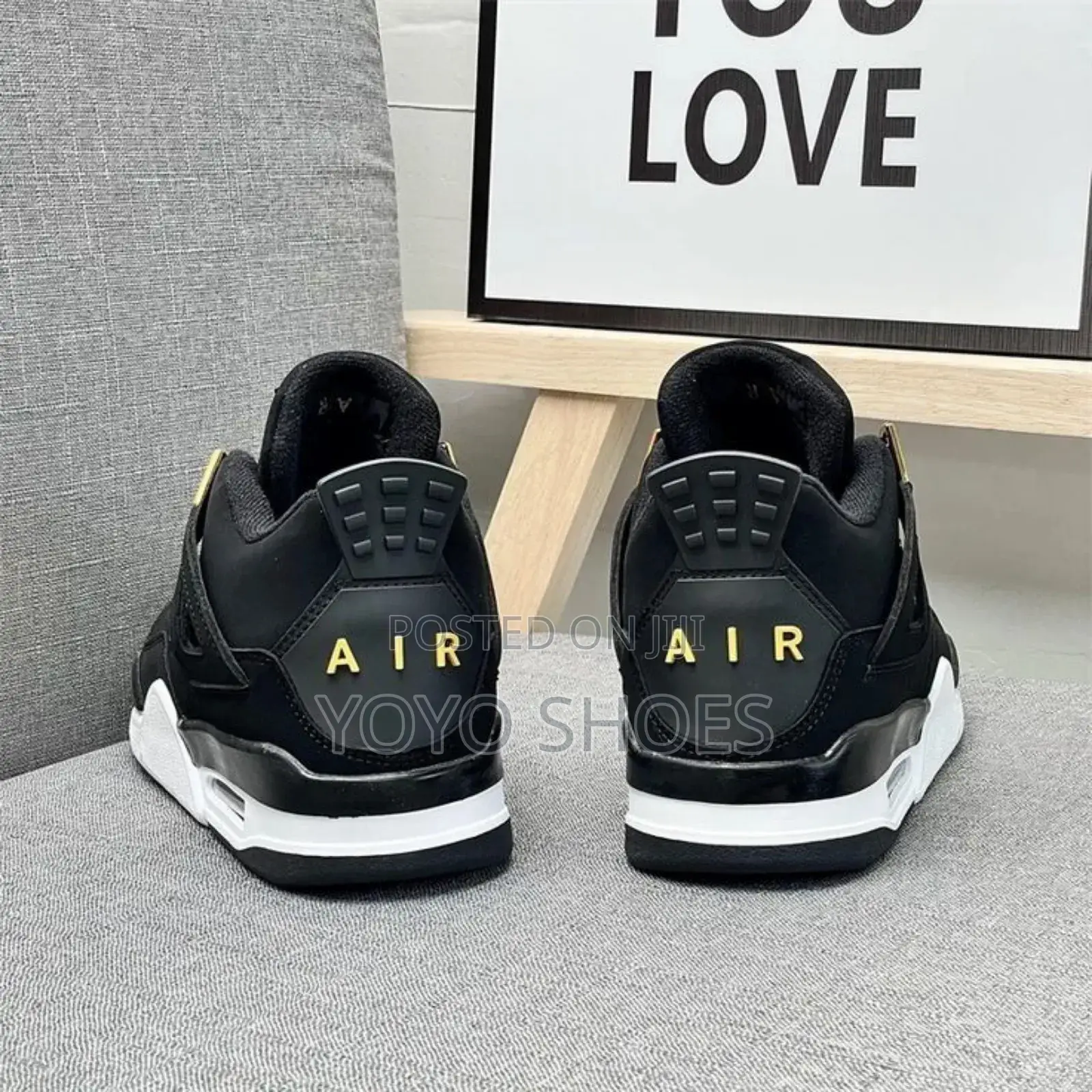 Air Jordan 4
