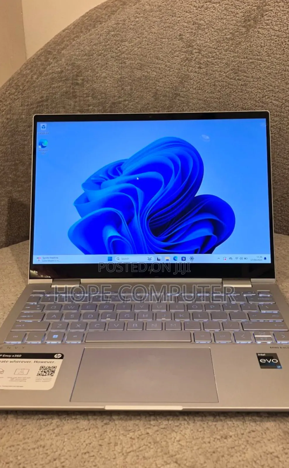 New Laptop HP Envy x360 8GB Intel Core i7 SSD 512GB