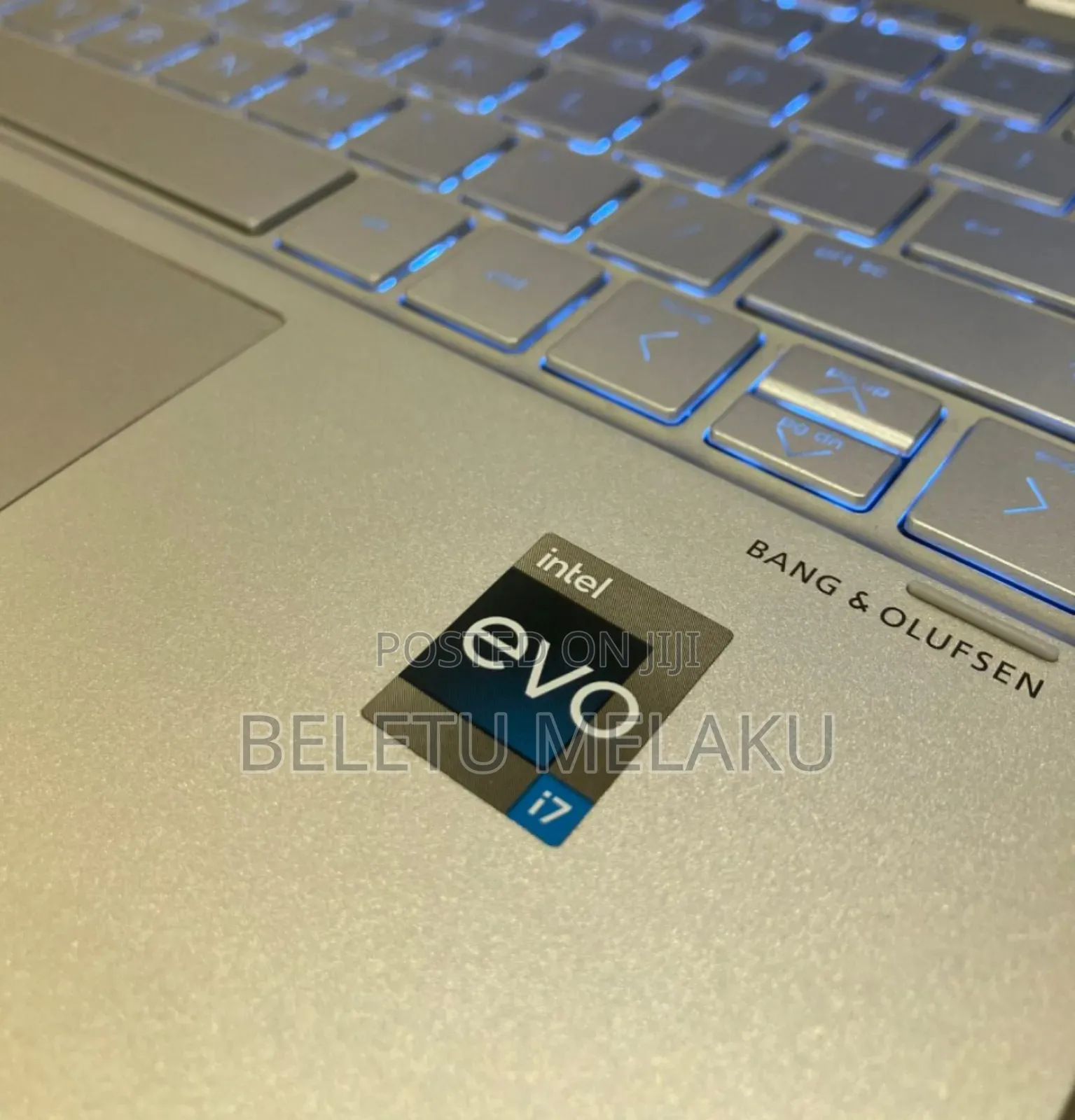 New Laptop HP Envy x360 8GB Intel Core i7 SSD 512GB