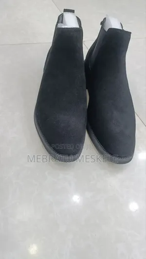 Hi Brand Fashion
Brand 
Size 40-4
Price ~ 6500 Birr