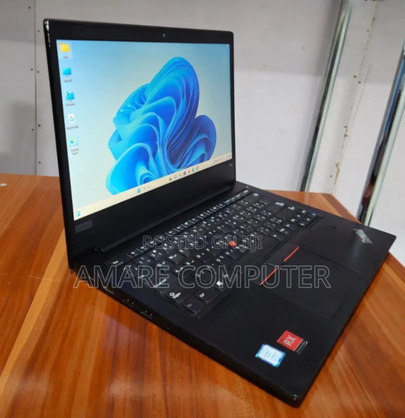 New Laptop Lenovo 8GB Intel Core I7 SSD 512GB
