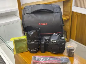 Photo - Canon 7d Mark 1 With 18-135mm Lens