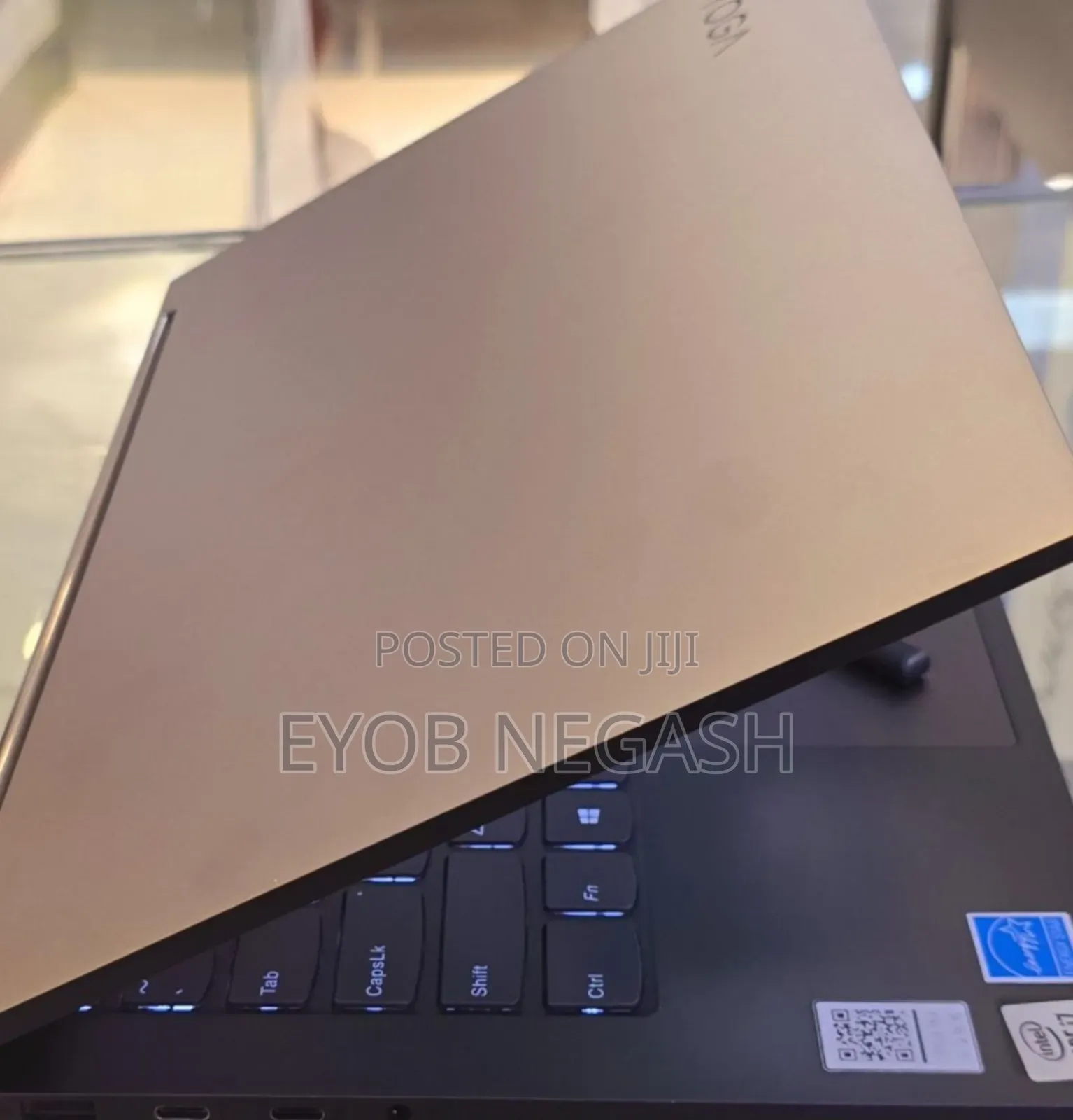 New Laptop Lenovo Yoga 7i 16GB Intel Core I7 SSD 1T