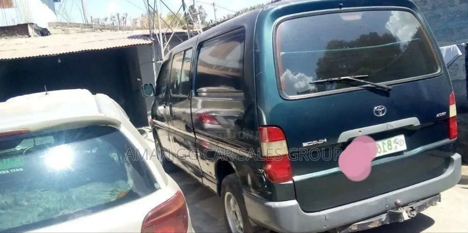 Toyota HiAce 2003 Green