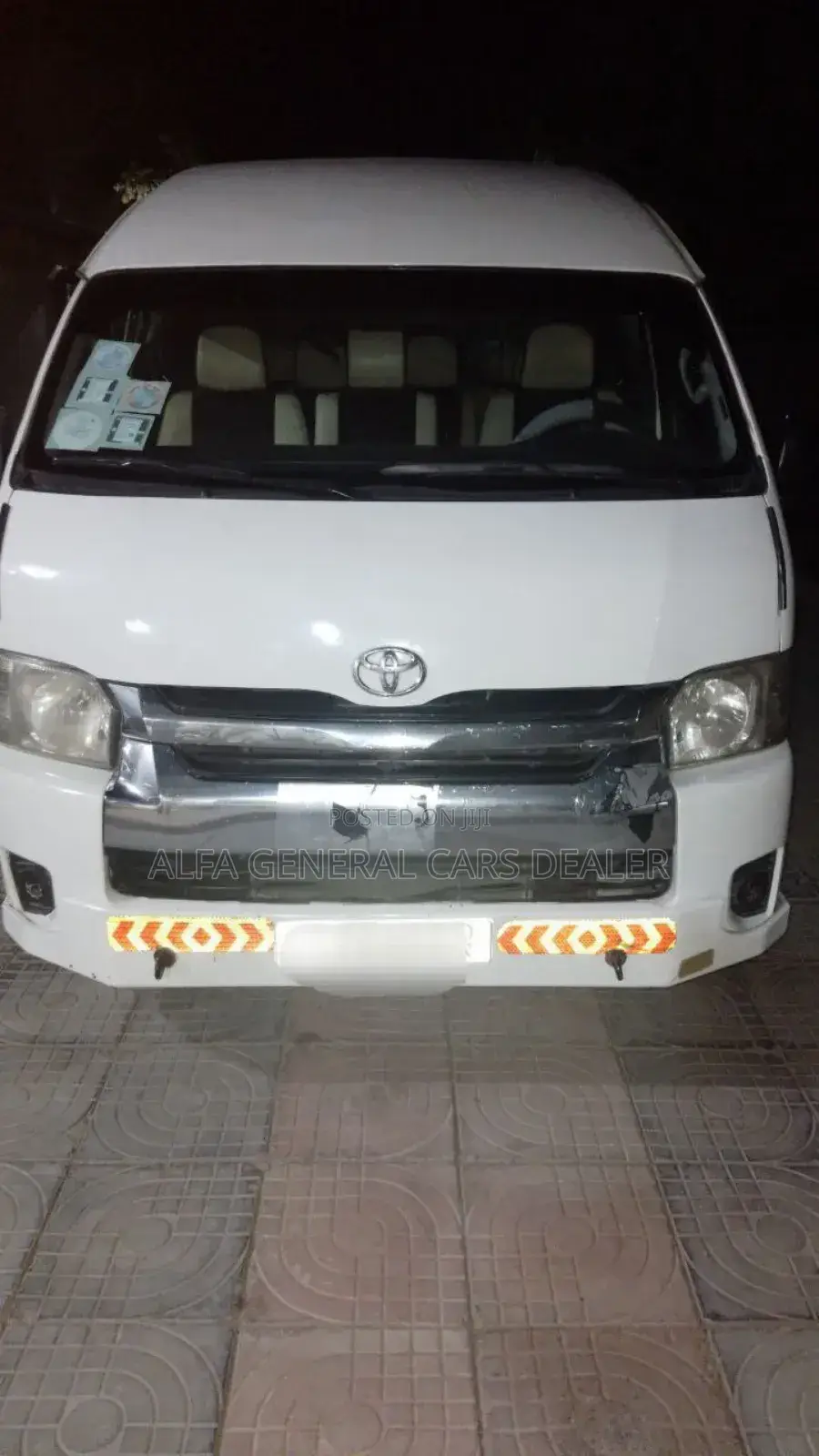 Toyota Grand HiAce 2016 White