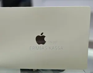 New Laptop Apple MacBook Air 2024 M3 15-Inch 8GB Apple M3 SSD 256GB