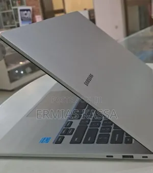 New Samsung Galaxy Book 2 4GB Qualcomm Snapdragon X Elite SSD 128GB