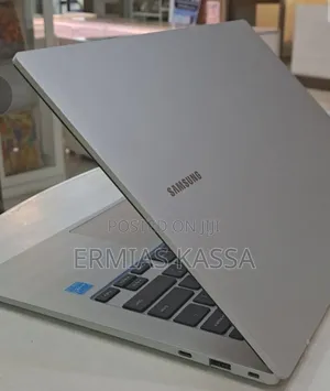 New Samsung Galaxy Book 2 4GB Qualcomm Snapdragon X Elite SSD 128GB