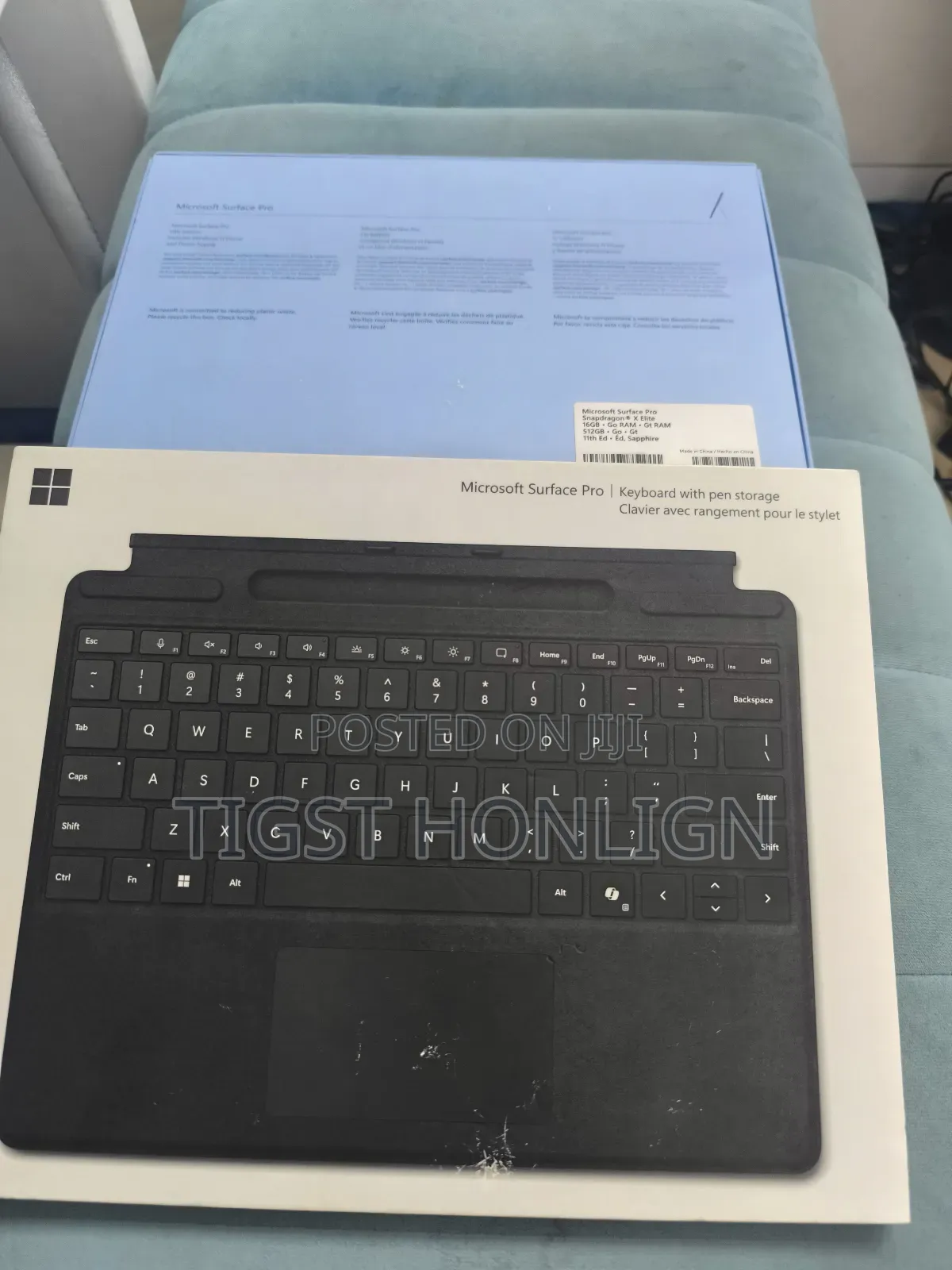New Microsoft Surface Pro 11th Edition, a Copilot+ PC 16GB SSD 512GB
