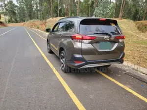 Toyota Rush 2022