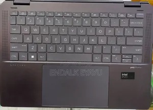 New Laptop HP Spectre 16GB Intel Core I7 SSD 1T