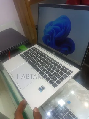 New Laptop HP ZBook 14 16GB Intel Core I5 SSD 512GB