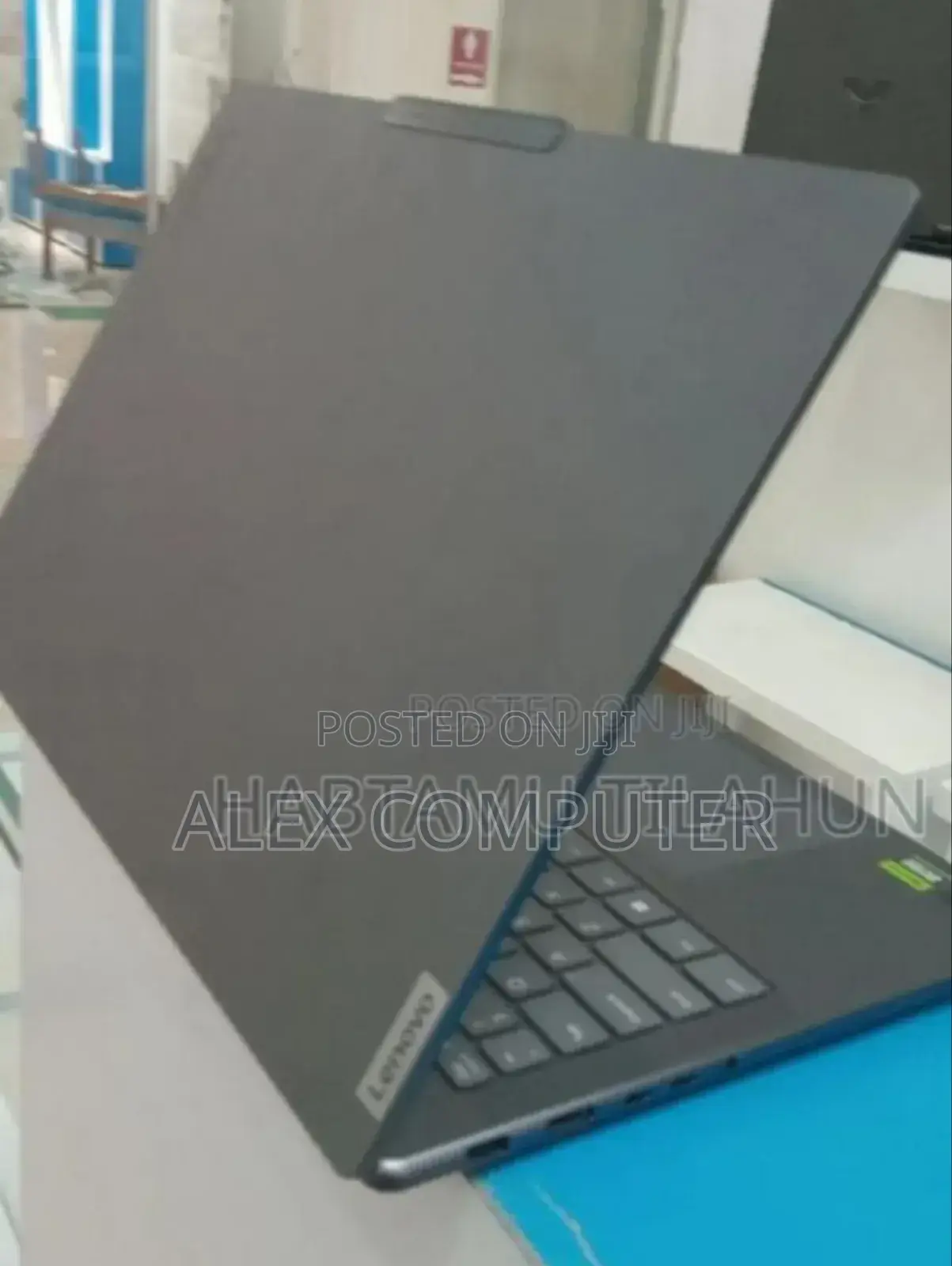 New Laptop Lenovo Yoga 9i 32GB Intel Core Ultra 9 SSD 1T