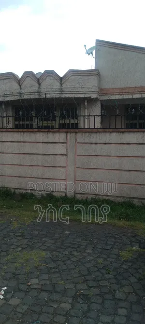 Furnished 5bdrm House in Ayat Kibr Demena, Yeka for rent