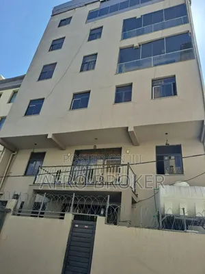 Furnished 11bdrm Townhouse/Terrace in Main Road, Akaky Kaliti for sale