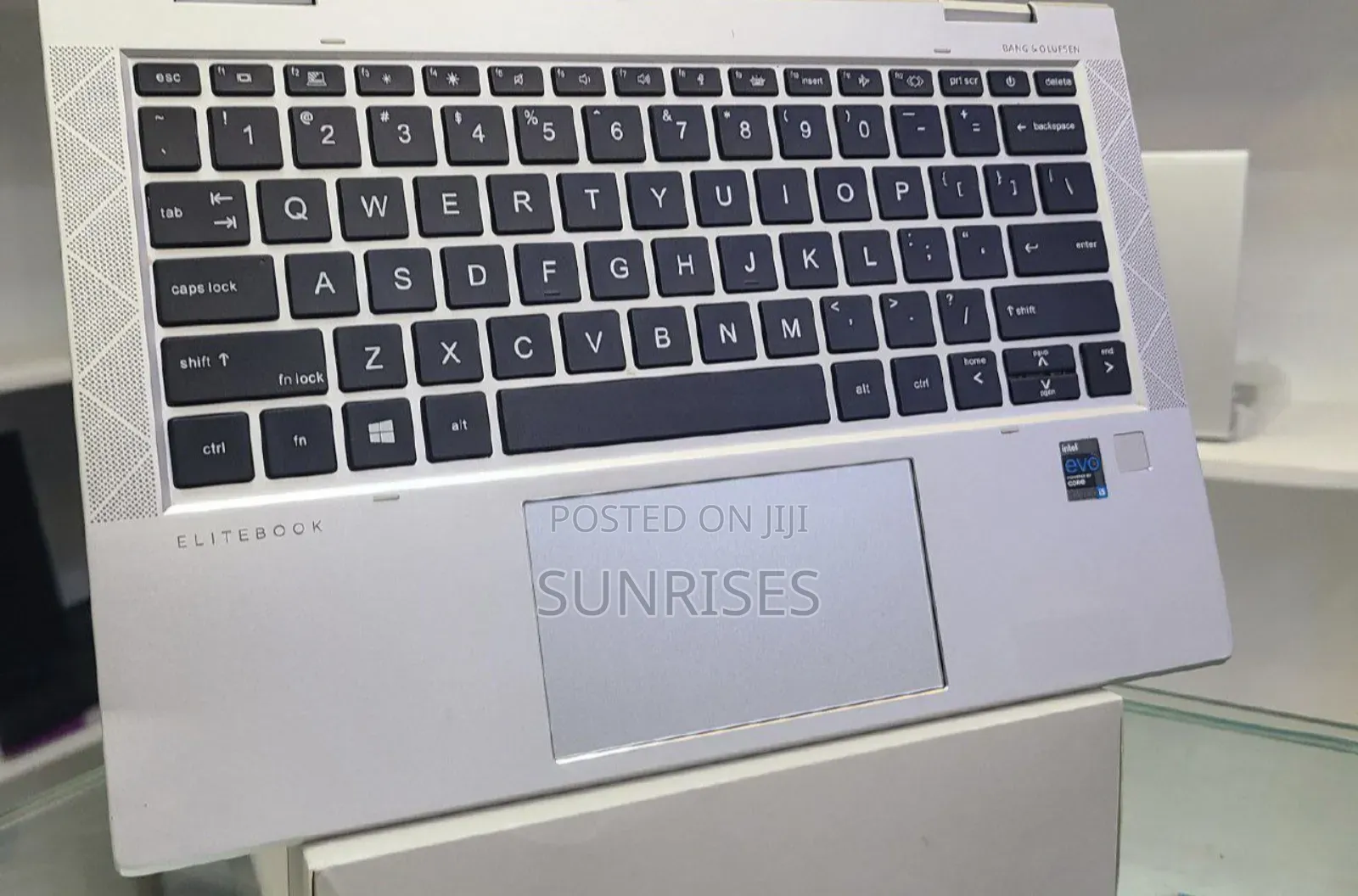 New Laptop HP EliteBook X360 1030 G8 16GB Intel Core I5 SSD 512GB