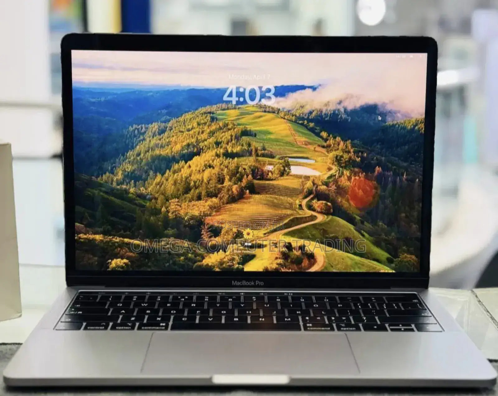 New Laptop Apple MacBook Pro 2019 16GB Intel Core i5 SSD 2T