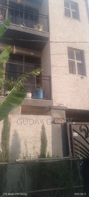 Furnished 5bdrm Duplex in Akaky Kaliti for sale