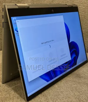 New Laptop HP Envy X360 8GB Intel Core I7 SSD 512GB