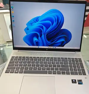 New Laptop HP Pavilion 15 16GB Intel Core I5 SSD 1T