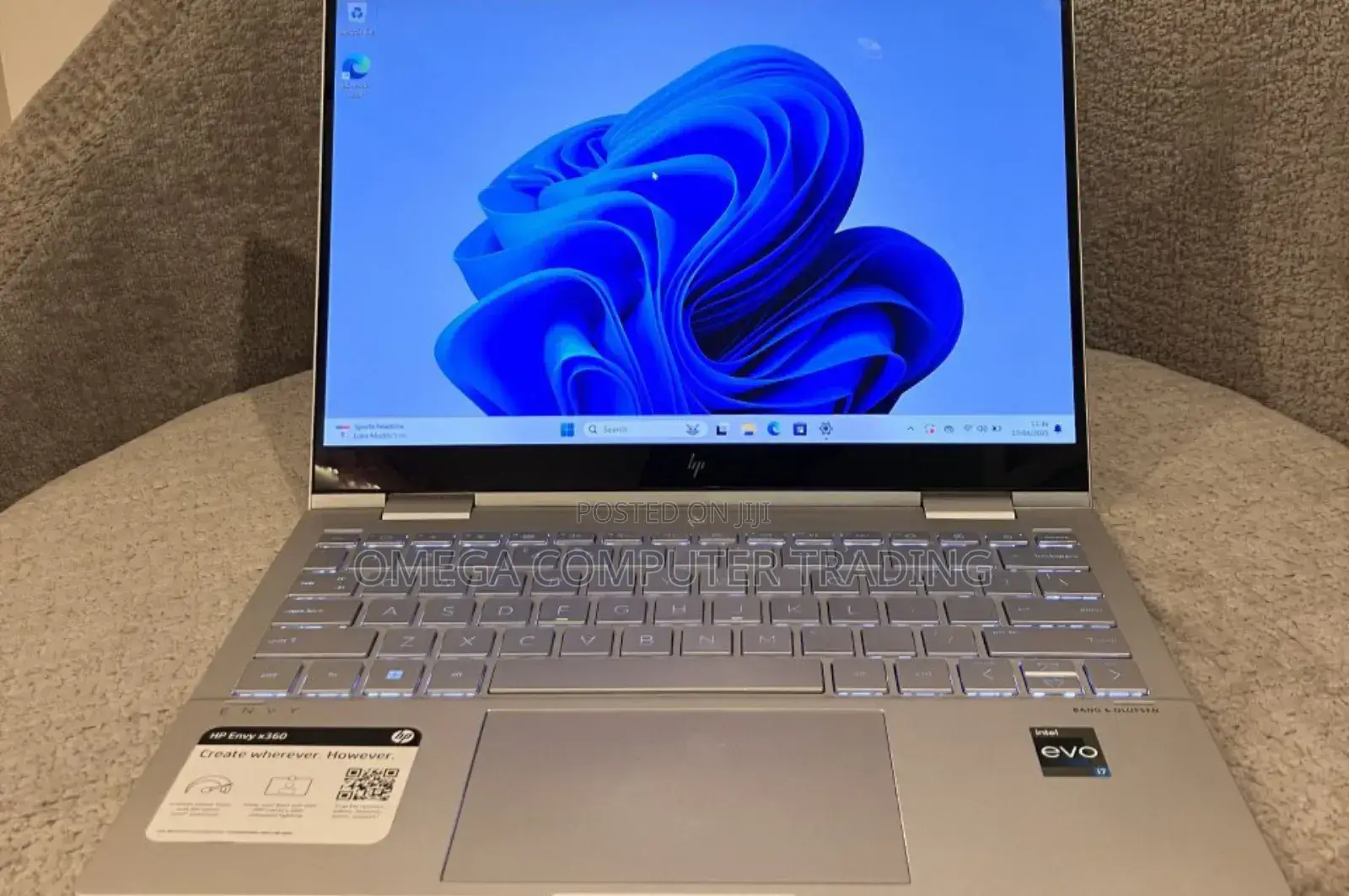 New Laptop HP Envy X360 8GB Intel Core i7 SSD 512GB