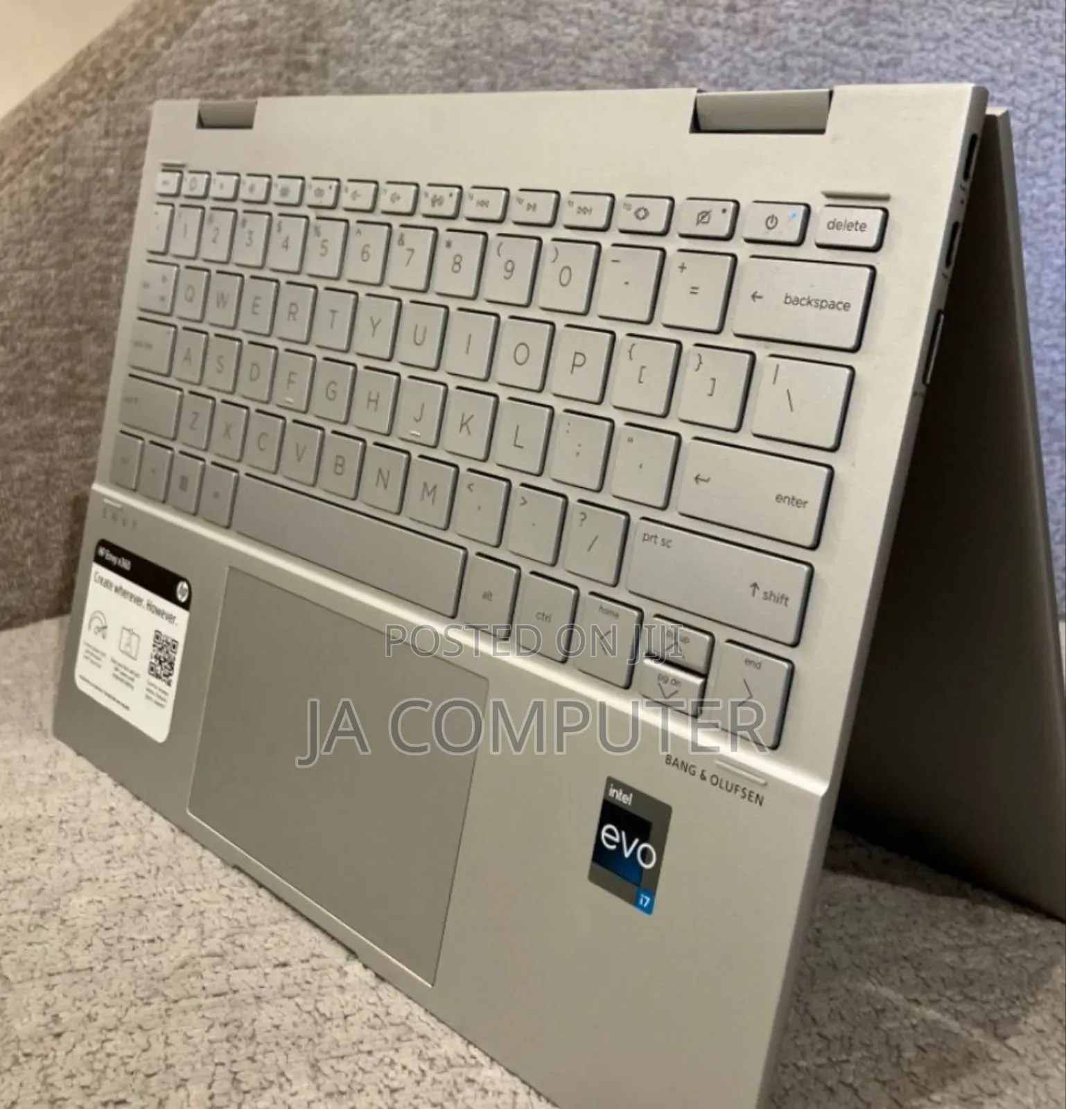 New Laptop HP Envy X360 8GB Intel Core I7 SSD 512GB