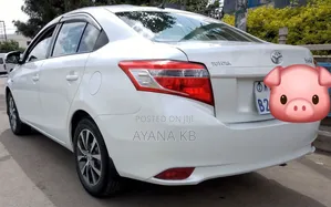 Toyota Yaris 2015 White
