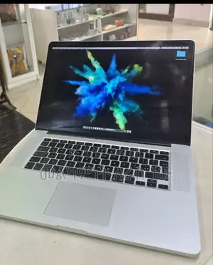 New Laptop Apple MacBook Pro 2014 16GB Intel Core I7 SSD 256GB