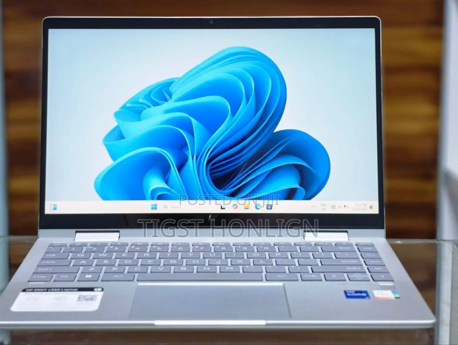 New Laptop HP Envy X360 16GB Intel Core I7 SSD 1T