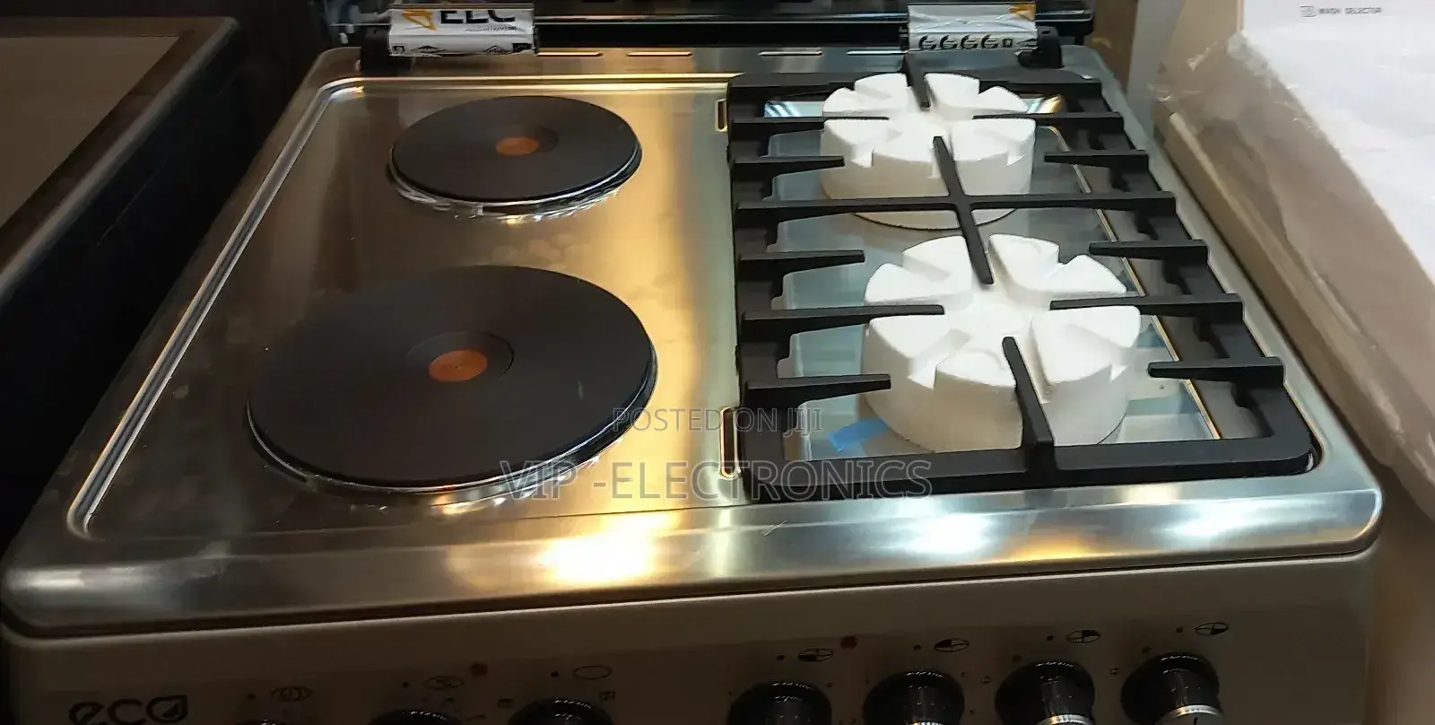 Eco Oven 60cm by 60cm Freestanding Oven