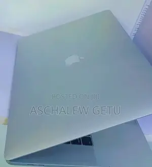 New Laptop Apple MacBook Pro 2017 16GB Intel Core I7 SSD 512GB