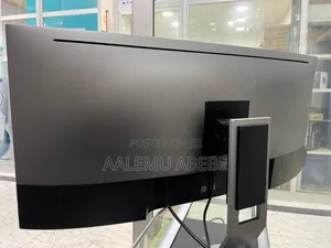 Photo - Dell Curved Monitor Model- U3818dw Screen- 38" Inch