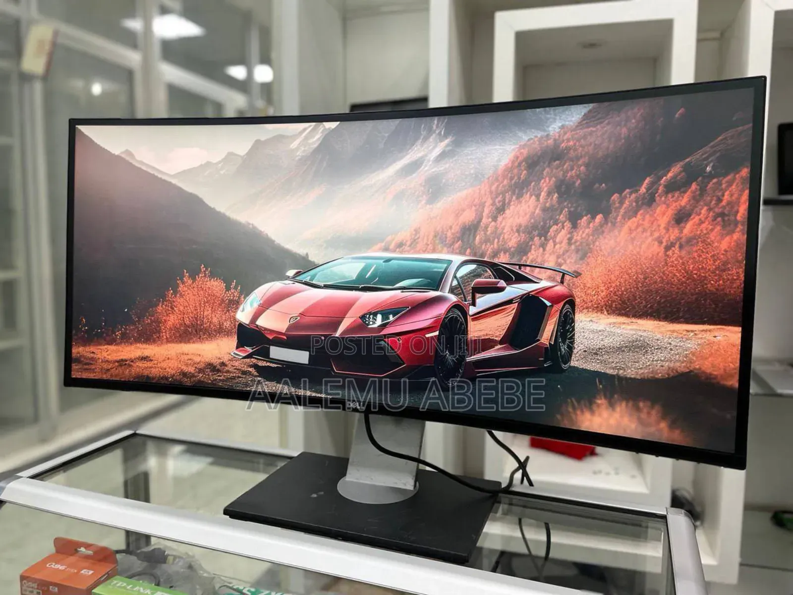 Dell Curved Monitor Model- U3818dw Screen- 38" Inch