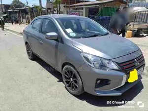 Toyota Hilux 2022 Silver