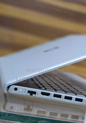 Photo - New Laptop HP Envy 17 16GB Intel Core I7 SSD 512GB