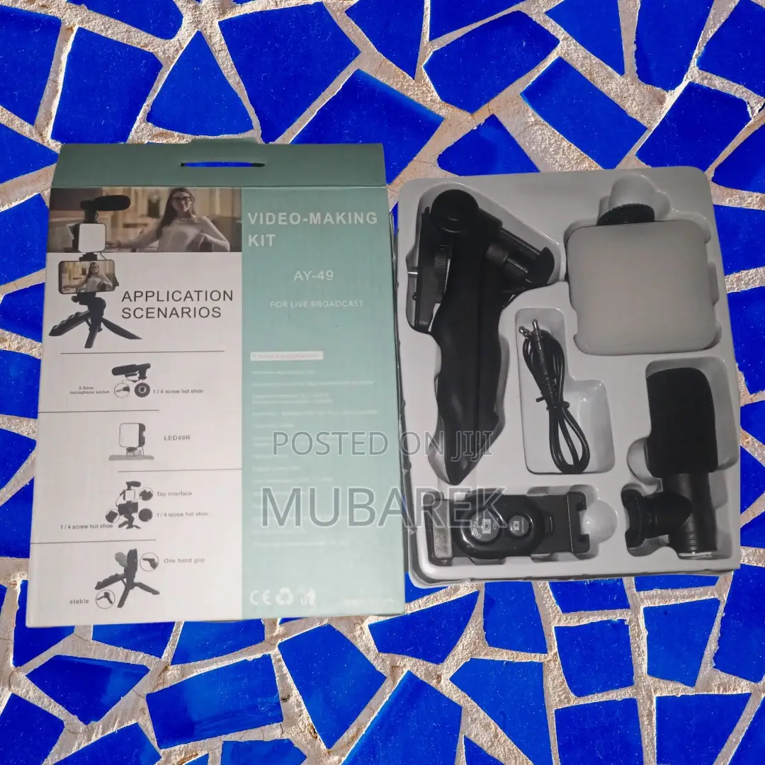 Video Vlogging Kit Essentials for Beginners