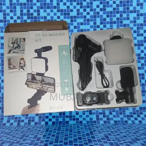 Photo - Video Vlogging Kit: Budget vs Premium Gear