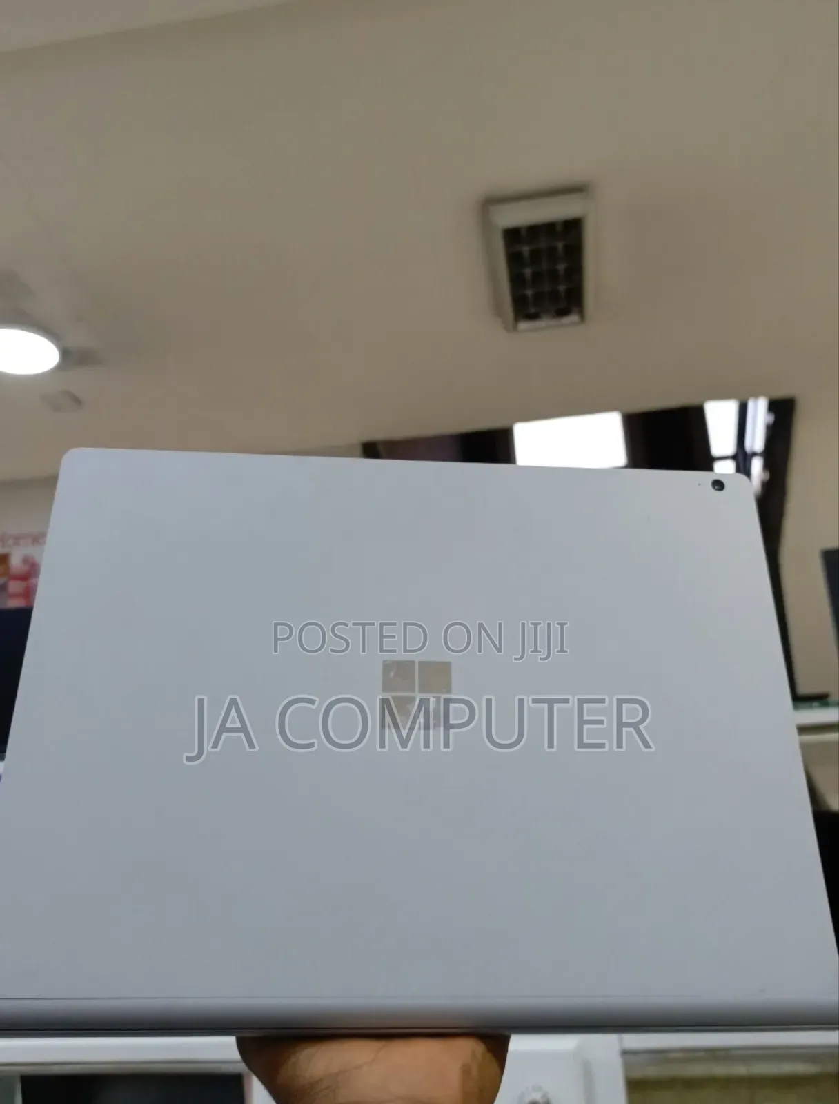 New Laptop Microsoft Surface Book 3 16GB Intel Core I7 SSD 256GB