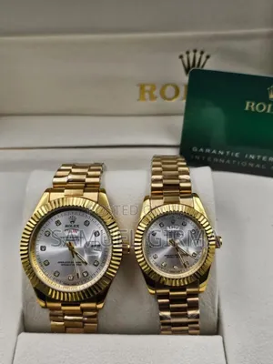 Photo - 2piece  Couple Watches for Men Women 
☛Branded Watches