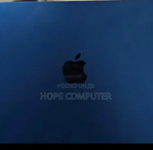 New Laptop Apple MacBook Air 2023 M2 16GB Apple M3 SSD 256GB