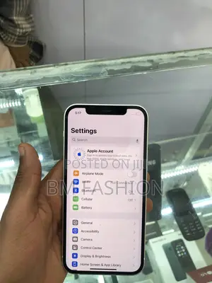 New Apple iPhone 12 64 GB White